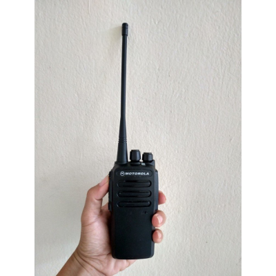 Bộ đàm cầm tay Motorola CP1685IS